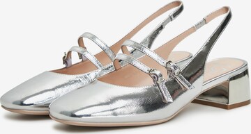 CESARE GASPARI Pumps in Silber