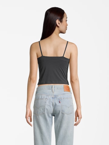 AÉROPOSTALE Top in Schwarz