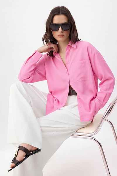 Trendyol Chemisier en XS en rose, Vue avec produit