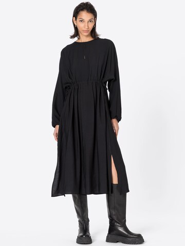 Robe UNITED COLORS OF BENETTON en noir