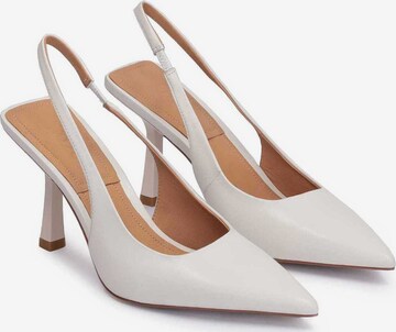 Kazar Slingpumps in Wit