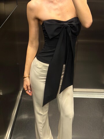 millane Top in Schwarz