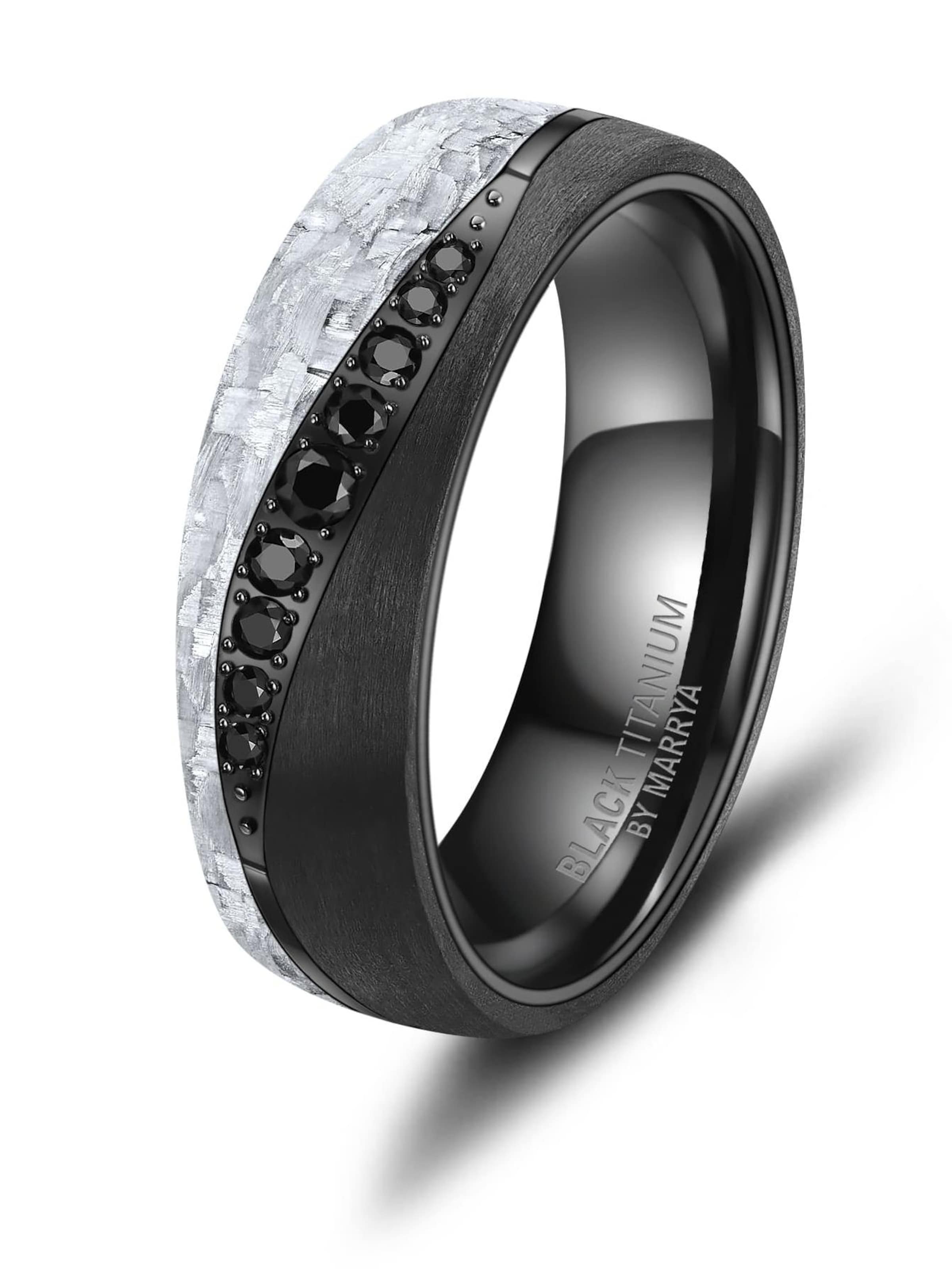MARRYA Ring 'MARRYA Ehering BT-13 aus Black Titanium – „BLACK & WHITE“ Kollektion' in Black: front