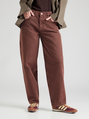 TOPSHOP Luźne Jeansy 'LOWRIE' w kolorze brązowy: przód