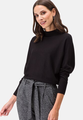 zero Strickpullover mit Stehkragen in Schwarz: Vorderseite