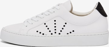 NINE TO FIVE Sneakers 'Gràcia' in White: front