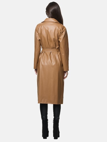 Manteau mi-saison Elara en marron