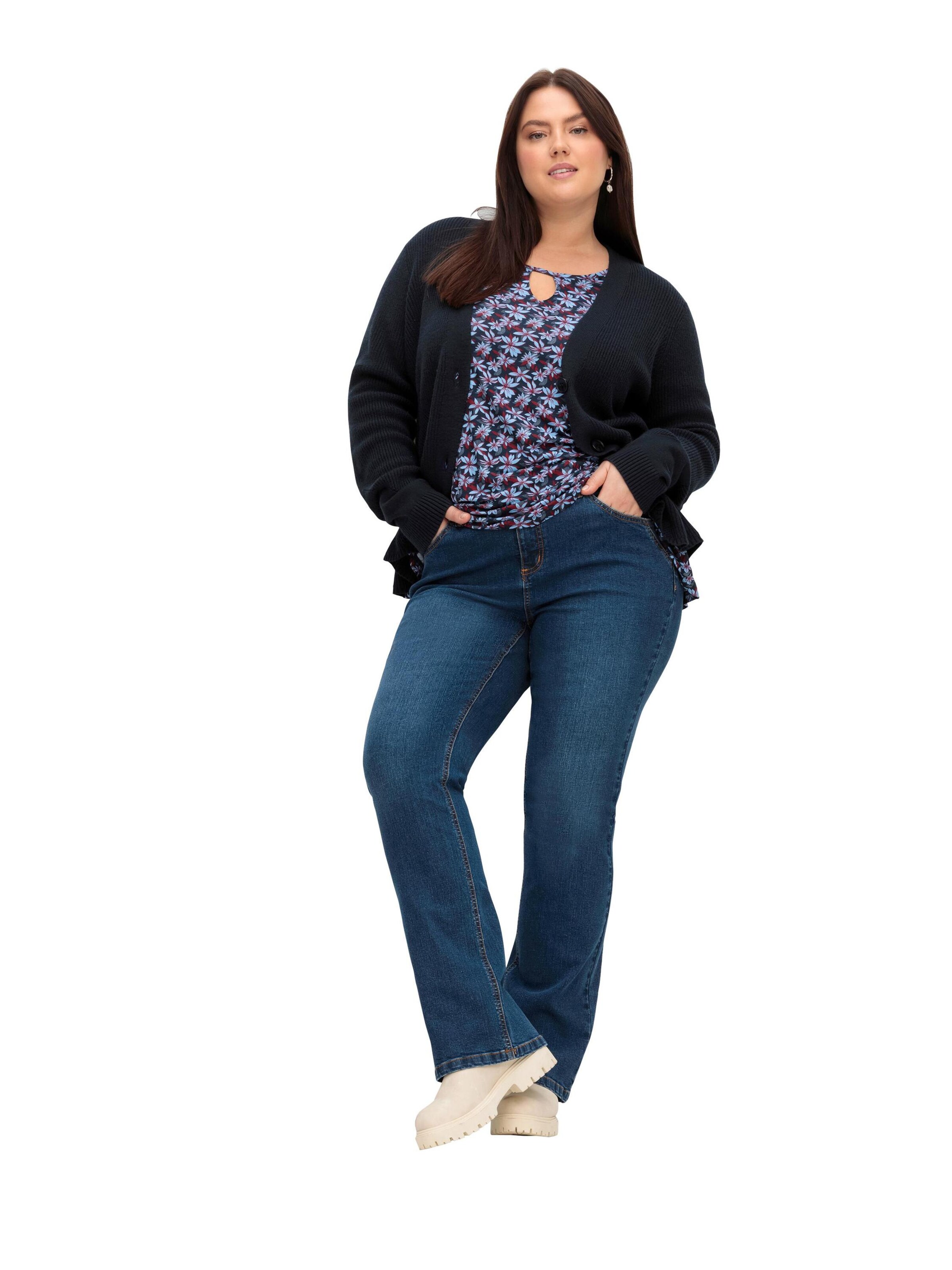 Bootcut Jeans di SHEEGO in blu