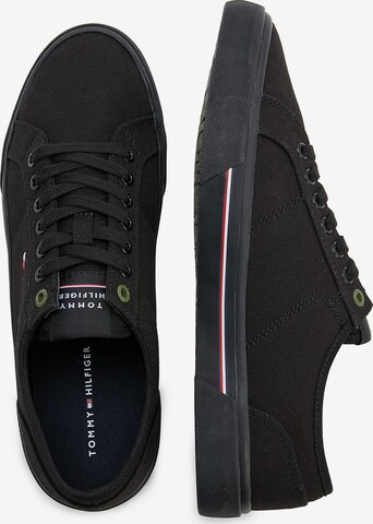 TOMMY HILFIGER Sneaker low i sort