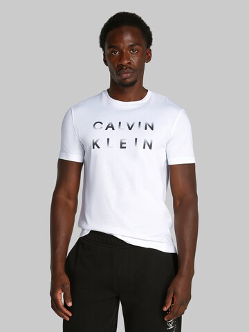 Calvin Klein Тениска в бяло: отпред