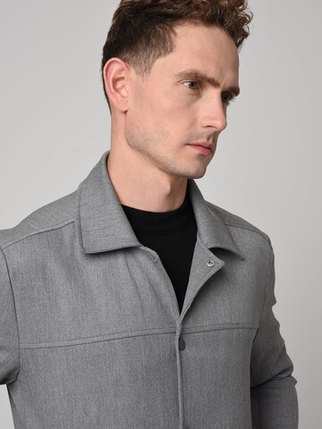 Antioch Between-seasons coat in Grey