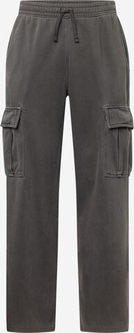 WEEKDAY Regular Cargo Pants in Grey: front