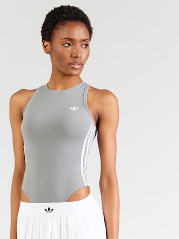 Body sportiv de la ADIDAS PERFORMANCE pe gri: față