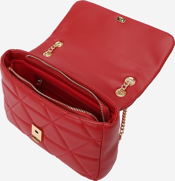 VALENTINO Наплечная сумка 'CARNABY' в Красный