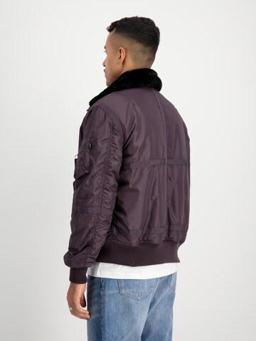 ALPHA INDUSTRIES - Ajuste regular Chaqueta de invierno 'B15-3 TT' en lila