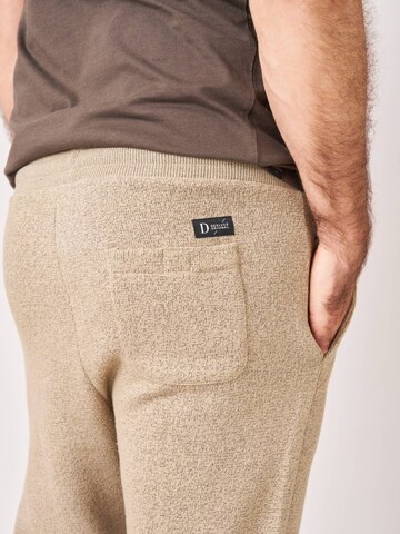 Loosefit Pantalon Deeluxe en beige