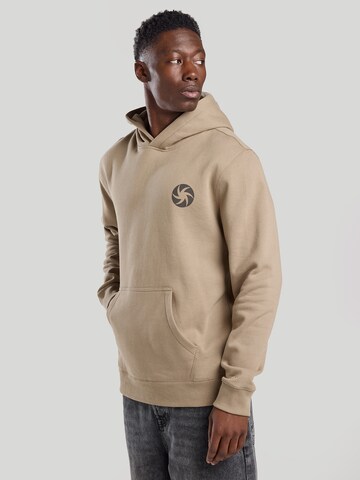 America Today Sweatshirt in Bruin: voorkant