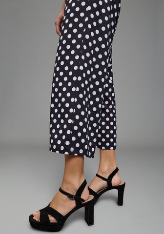 LAURA SCOTT Wide leg Pants in Black