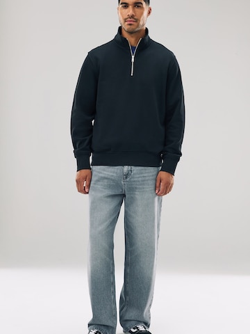 Sweat-shirt Next en noir