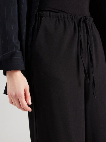 VERO MODA Bő szár Nadrág 'VMBABETTE' - fekete