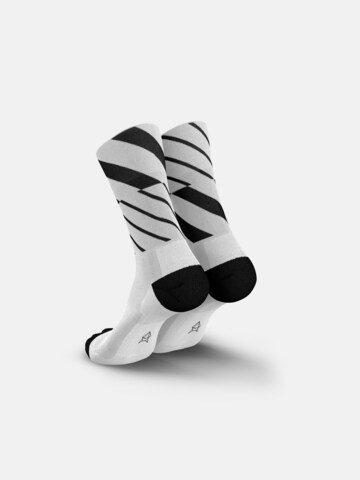 INCYLENCE Athletic Socks 'ANGLES' in White