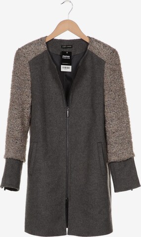 Joseph Janard Jacket & Coat in M in Grey: front