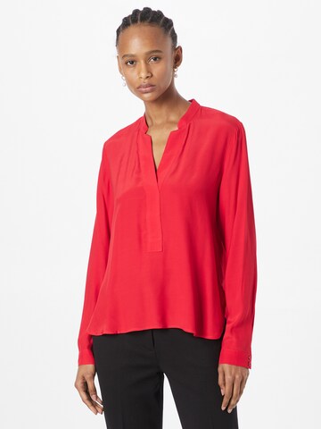 ESPRIT Bluzka w kolorze czerwony: przód