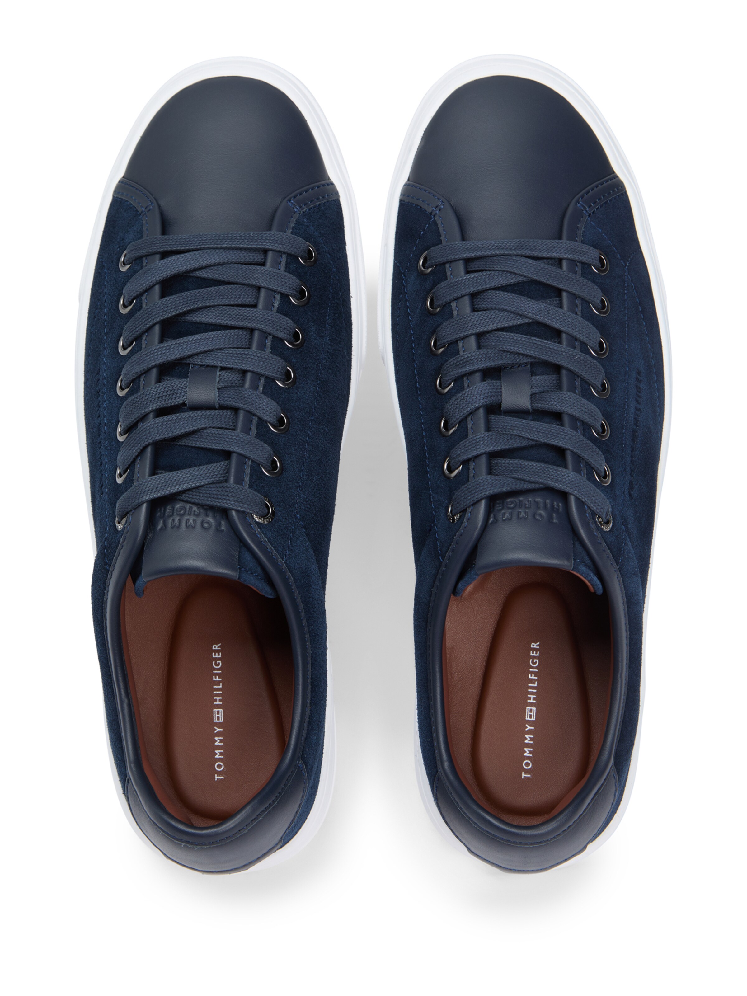 TOMMY HILFIGER Trainers in Blue