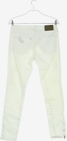 NILE Jeans in 27-28 in White