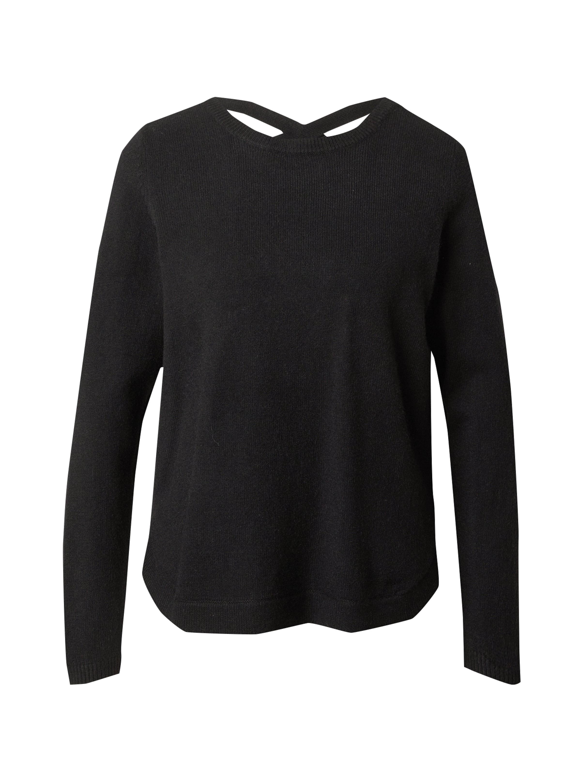 ONLY Sweater 'LEVA' in Black: front