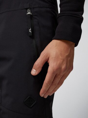 J.Lindeberg Regular Sports trousers 'Clarke' in Black