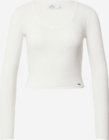 HOLLISTER Sweater in White: front