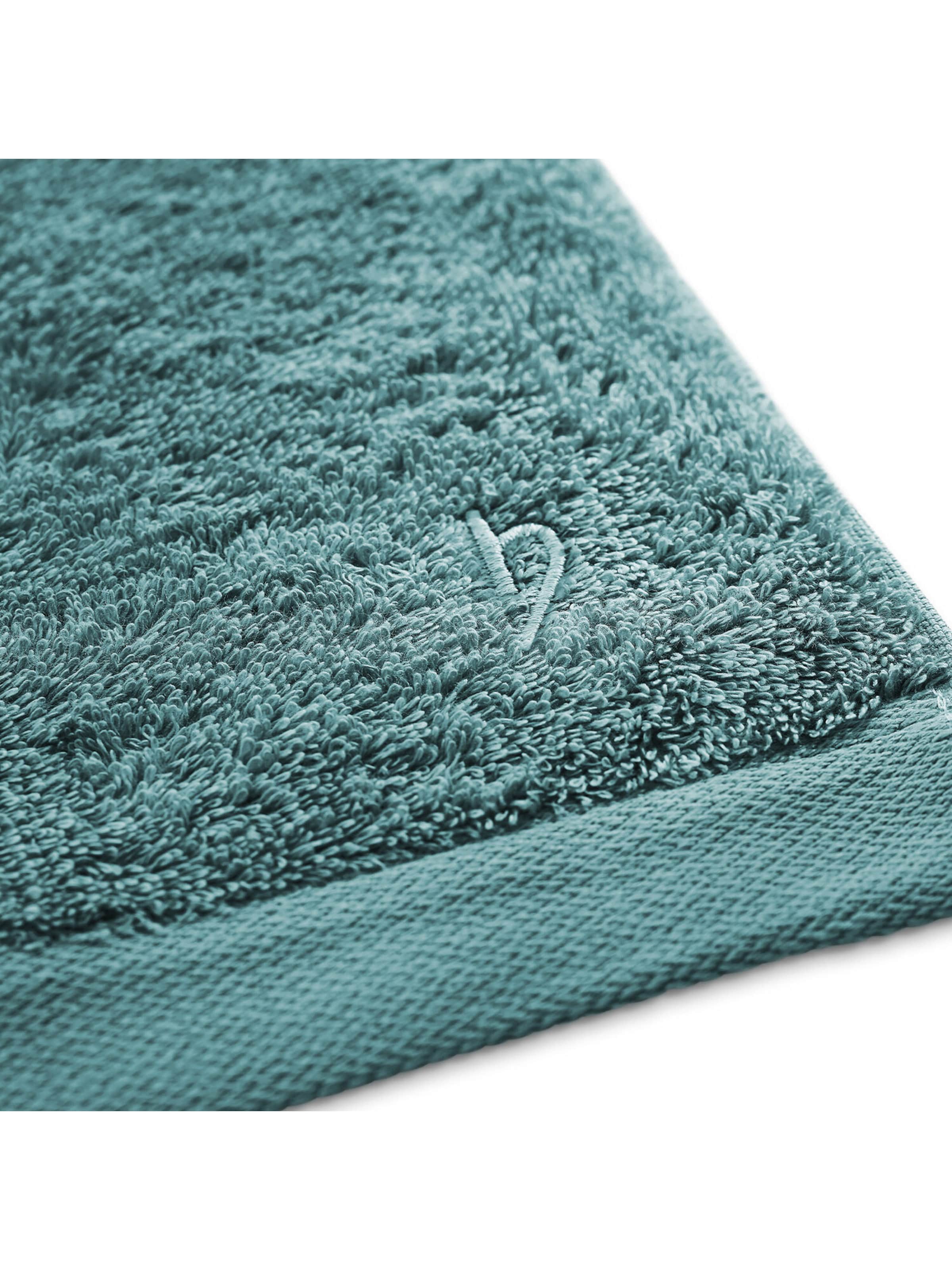 Herzbach home Set in Green