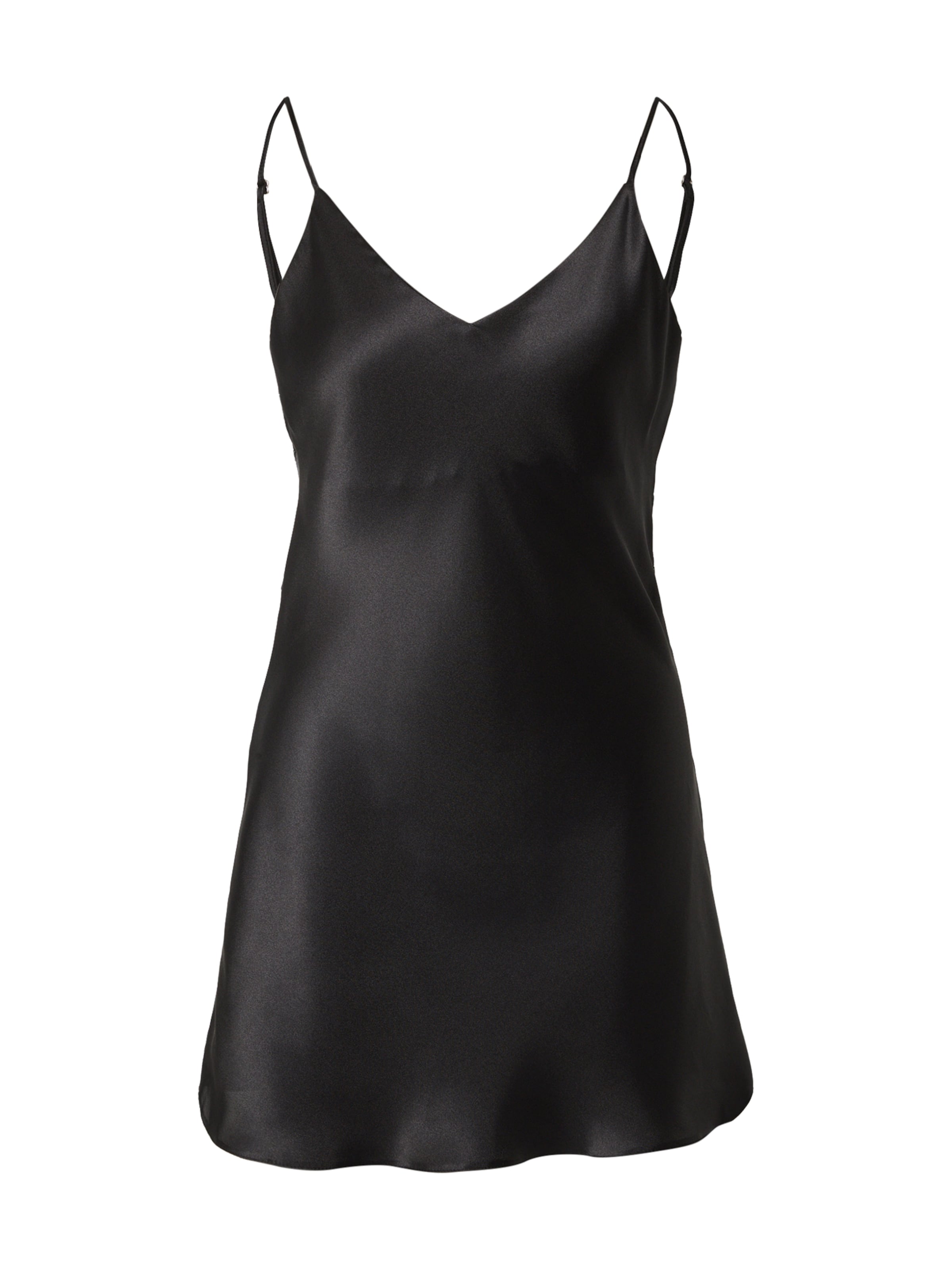 Trendyol Нощница в черно: отпред