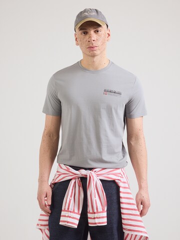 NAPAPIJRI Футболка 'S-KASBA' в Серый: спереди