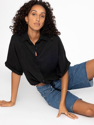 SASSYCLASSY Bluse‌‌‌‌‌‌‌‌ in Schwarz