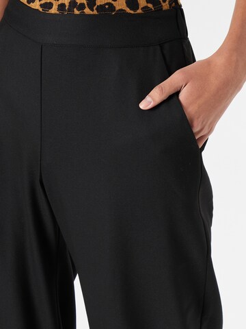 Wide leg Pantaloni 'FIONA' de la JDY pe negru