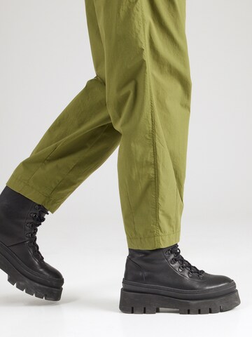 NAPAPIJRI Tapered Broek 'CISA' in Groen
