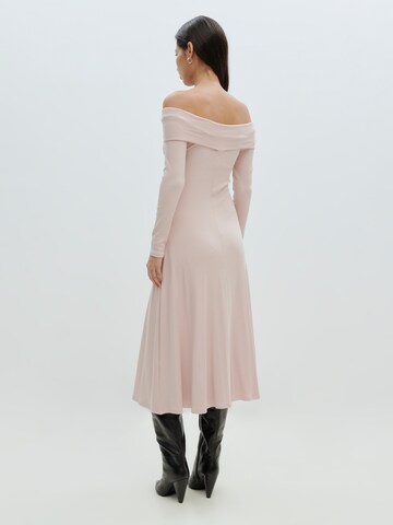 EDITED Dress 'Eriko' in Pink