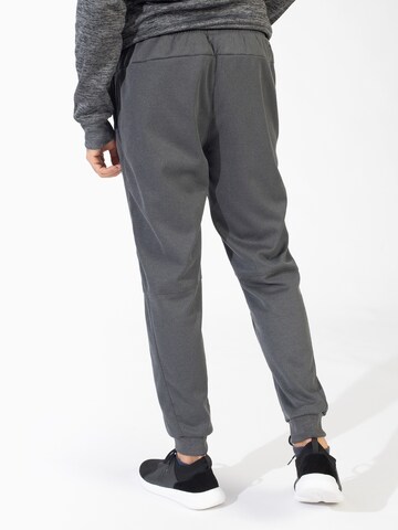 Spyder Tapered Workout Pants in Grey