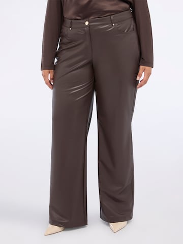 Regular Pantalon Fiorella Rubino en marron