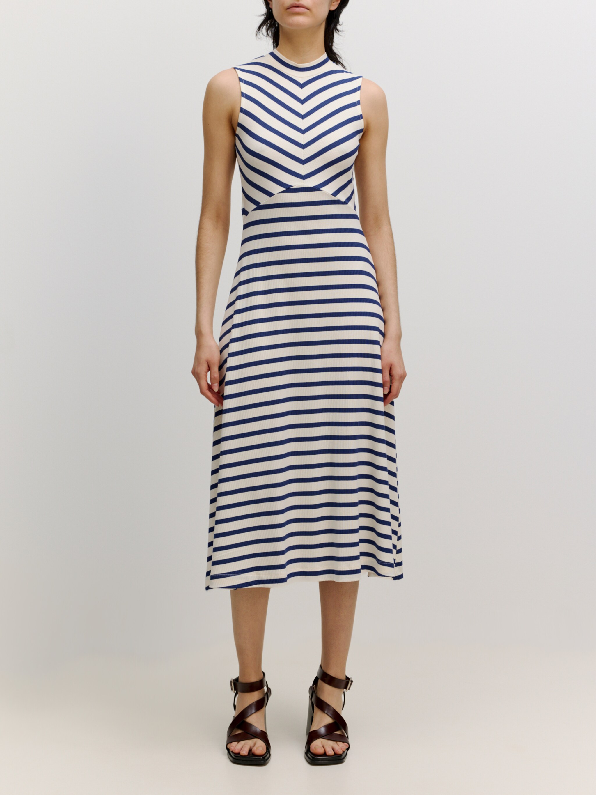 EDITED Produkte Kleid 'Talia' blau