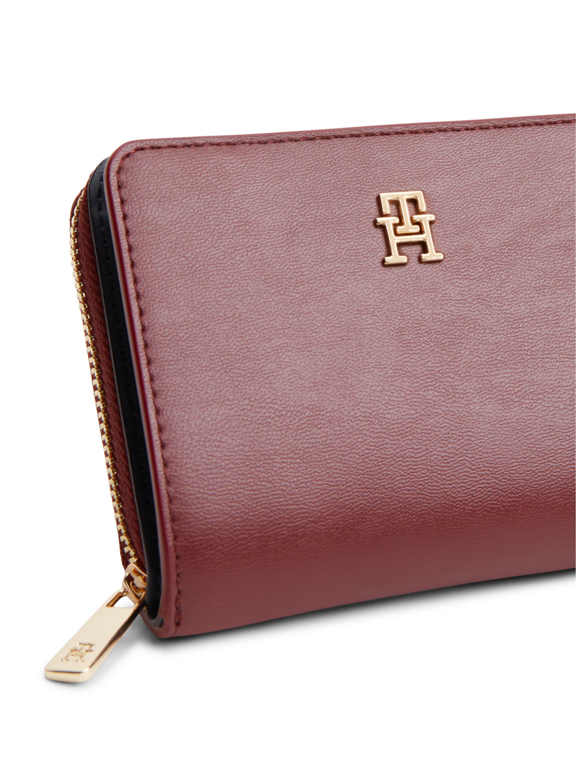 TOMMY HILFIGER Wallet in Red