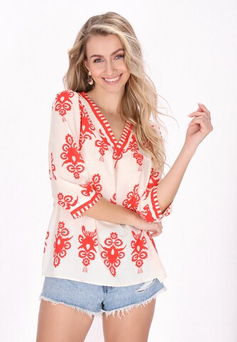 IZIA - Blusa em branco: frente