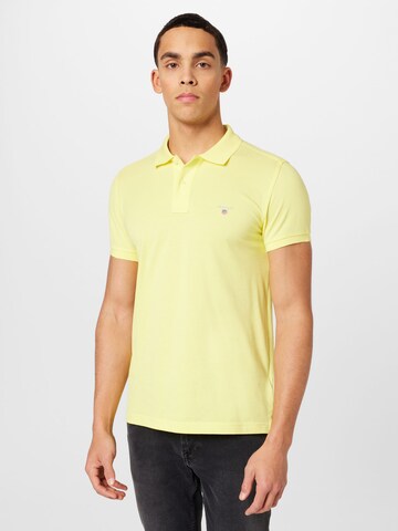 T-Shirt GANT en jaune : devant