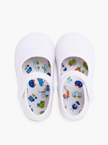 Pisamonas Ballerina in White