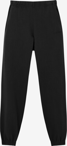 Pull&Bear Tapered Trousers in Black: front