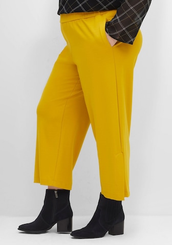 SHEEGO - Perna larga Calças em amarelo