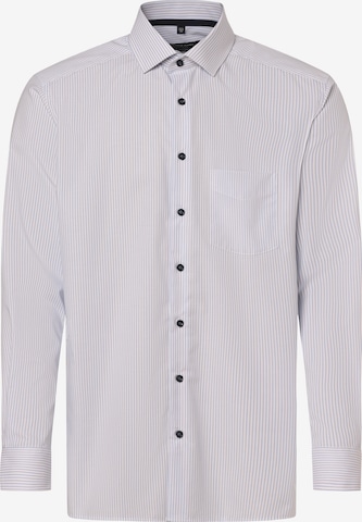 Coupe regular Chemise Andrew James en bleu : devant