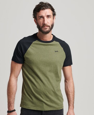 T-Shirt Superdry en vert : devant